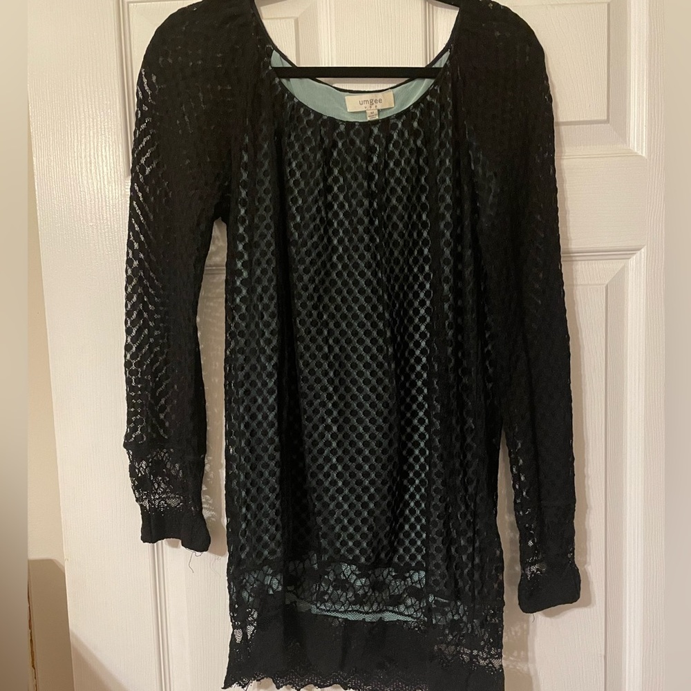 Feminine lace top.